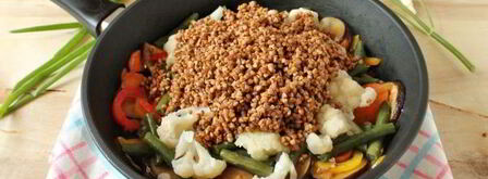 гречка с овощами на сковороде. Шаг 10