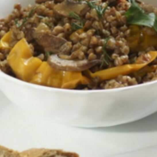 Рецепт гречневой каши с грибами и овощами