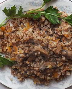 Постная гречка с грибами