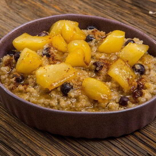Рецепт каши из киноа с соте из груш