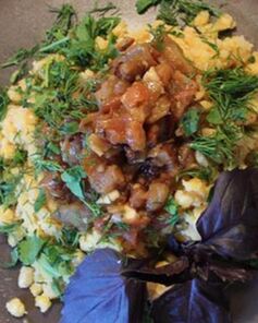 Гороховая каша с баклажанами