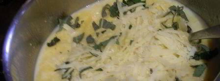 нежная полента с хрустящим горошком и запеченными креветками. Шаг 4