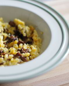 Полента с лисичками