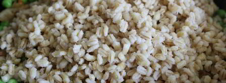 перловая каша с беконом и зеленым горошком. Шаг 8