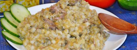 перловая каша с говяжьей тушенкой в мультиварке. Шаг 11