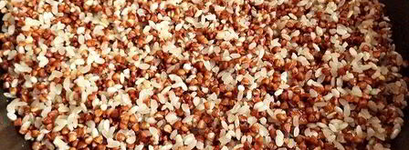 гречнево-рисовая каша на молоке. Шаг 7