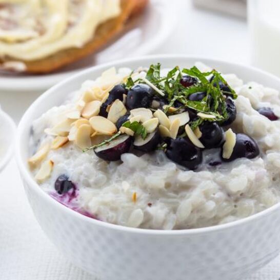 Рецепт рисовой каши с голубикой