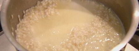 шоколадная рисовая каша с изюмом и орехами. Шаг 6