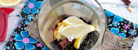 чай с апельсиновой коркой, клюквой и корицей. Шаг 5