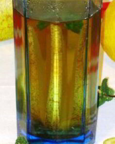 Зеленый чай с мятой и грушей