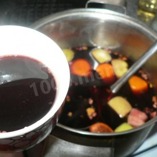 Рецепт глинтвейна с приправой магги и фруктами