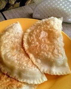 Чебуреки из заварного теста с водкой