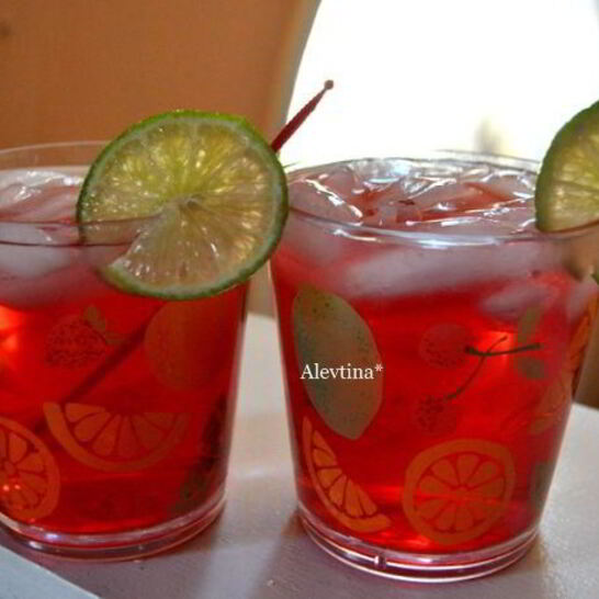 Рецепт клюквенно-малинового коктейль