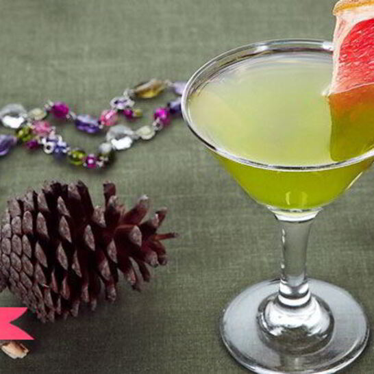 Рецепт коктейля с грейпфрутом на дынном ликере