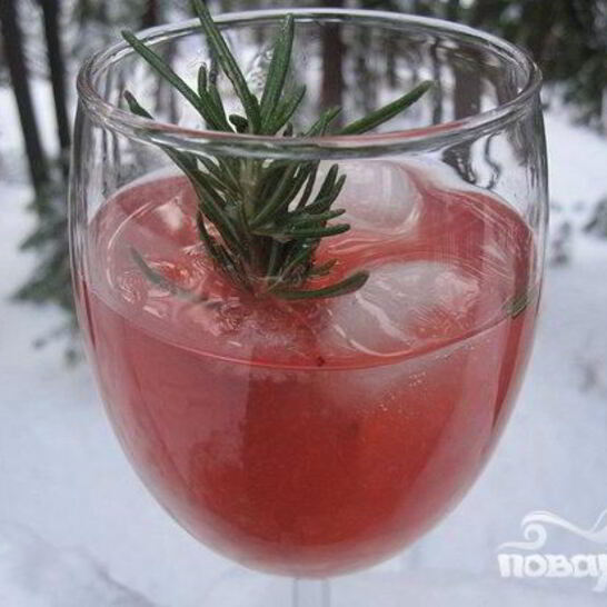Рецепт коктейля с клюквой и розмарином