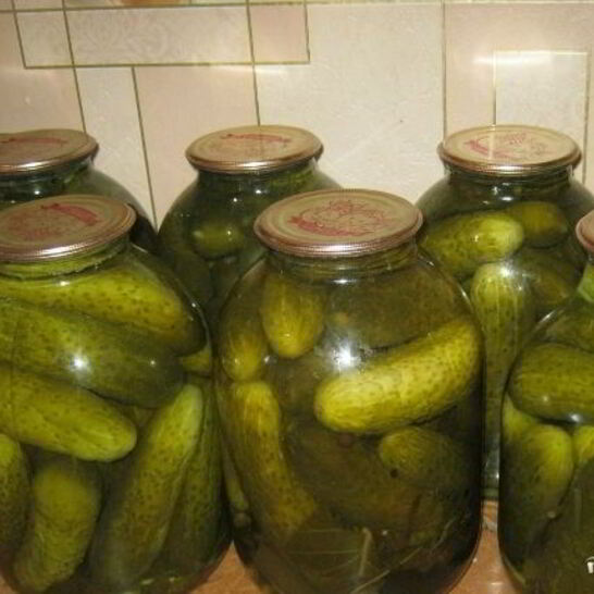 Рецепт огурцов соленых с водкой