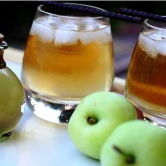 Рецепт яблочно-имбирного коктейль