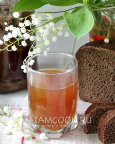 Домашний квас из бородинского хлеба