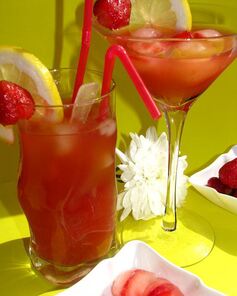 Имбирно-клубничный лимонад