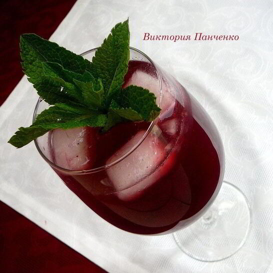 Рецепт лимонада из черной смородины