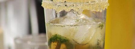 безалкогольный карамельный коктейль мохито. Шаг 5