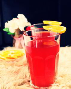 Ягодный морс с медом и имбирем