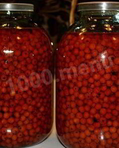 Черноплодная наливка из рябины