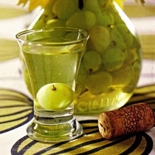 Рецепт виноградной наливки