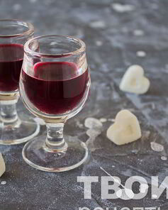 Настойка на черносливе