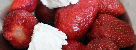 клубничный смузи с творогом и овсяными хлопьями. Шаг 4