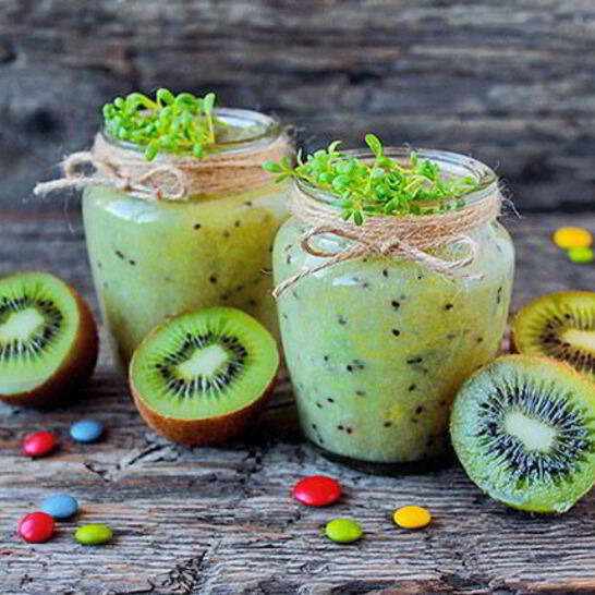 Рецепт пшенного смузи из киви и сельдерея