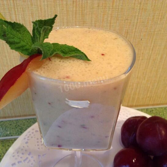 Рецепт смузей со сливами и бананом сладкая парочка