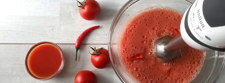 томатный сок с зеленой гречкой, сельдереем и сметаной. Шаг 8