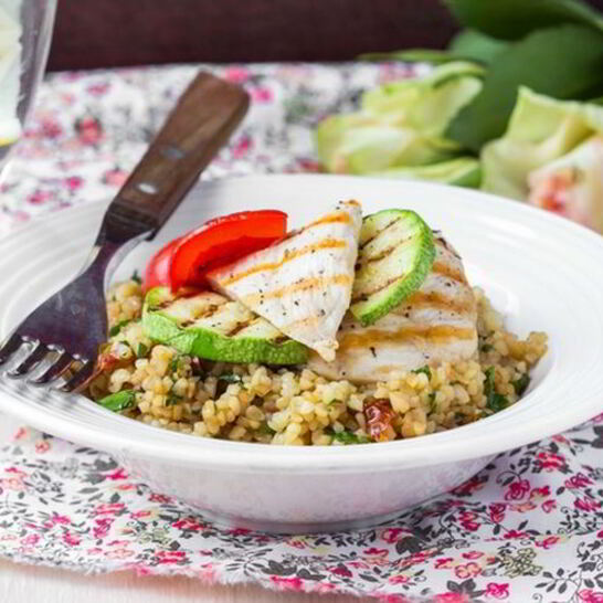 Рецепт салата с кускусом и курицей по-гречески