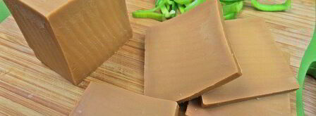 теплый салат из гречки с колбасками и сыром. Шаг 5