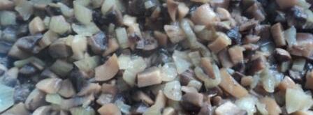 теплый салат с гречкой, свеклой и грибами. Шаг 4