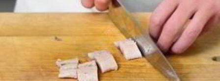 салат из картофеля с сельдью и телятиной. Шаг 6