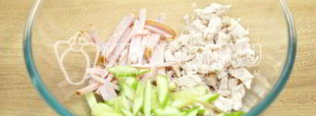 салат с картофелем фри новогодние мотивы. Шаг 6