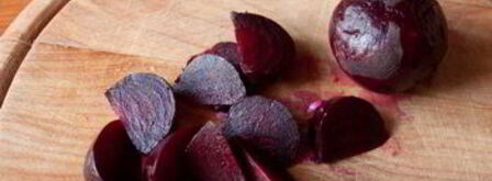 салат с картофелем, свеклой и копченой скумбрией. Шаг 5