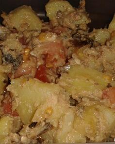 Салат с картошкой и шпротами