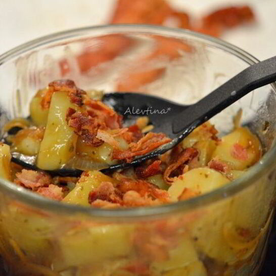 Рецепт теплого картофельного салата