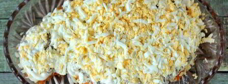 новогодний слоеный салат овечка. Шаг 7