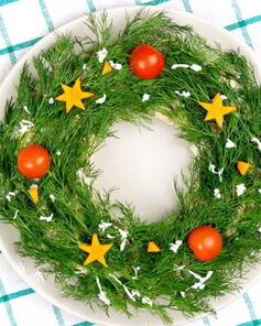 Новогодний венок из оливье