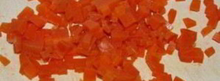 оливье с креветками и авокадо. Шаг 6