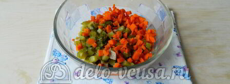 оливье с мясом. Шаг 4