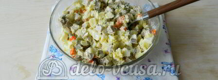 оливье с мясом. Шаг 9