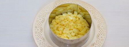 оливье с семгой. Шаг 5