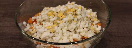 оливье в ветчине. Шаг 4