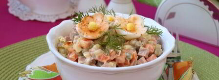 салат оливье с колбасой и горошком. Шаг 12