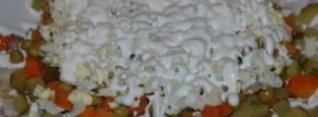 салат оливье со сметаной. Шаг 9